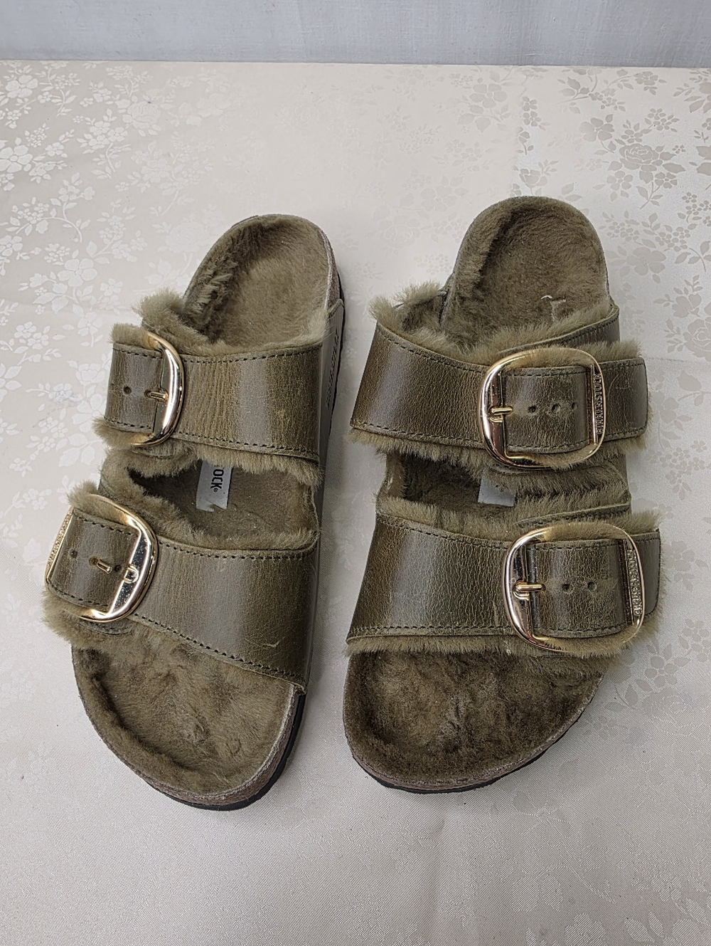Birkenstock Arizona Big Buckle Shearling Olive Green Oiled Leather Sandals - 39